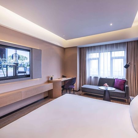 Mercure Shanghai Jiuting Buitenkant foto