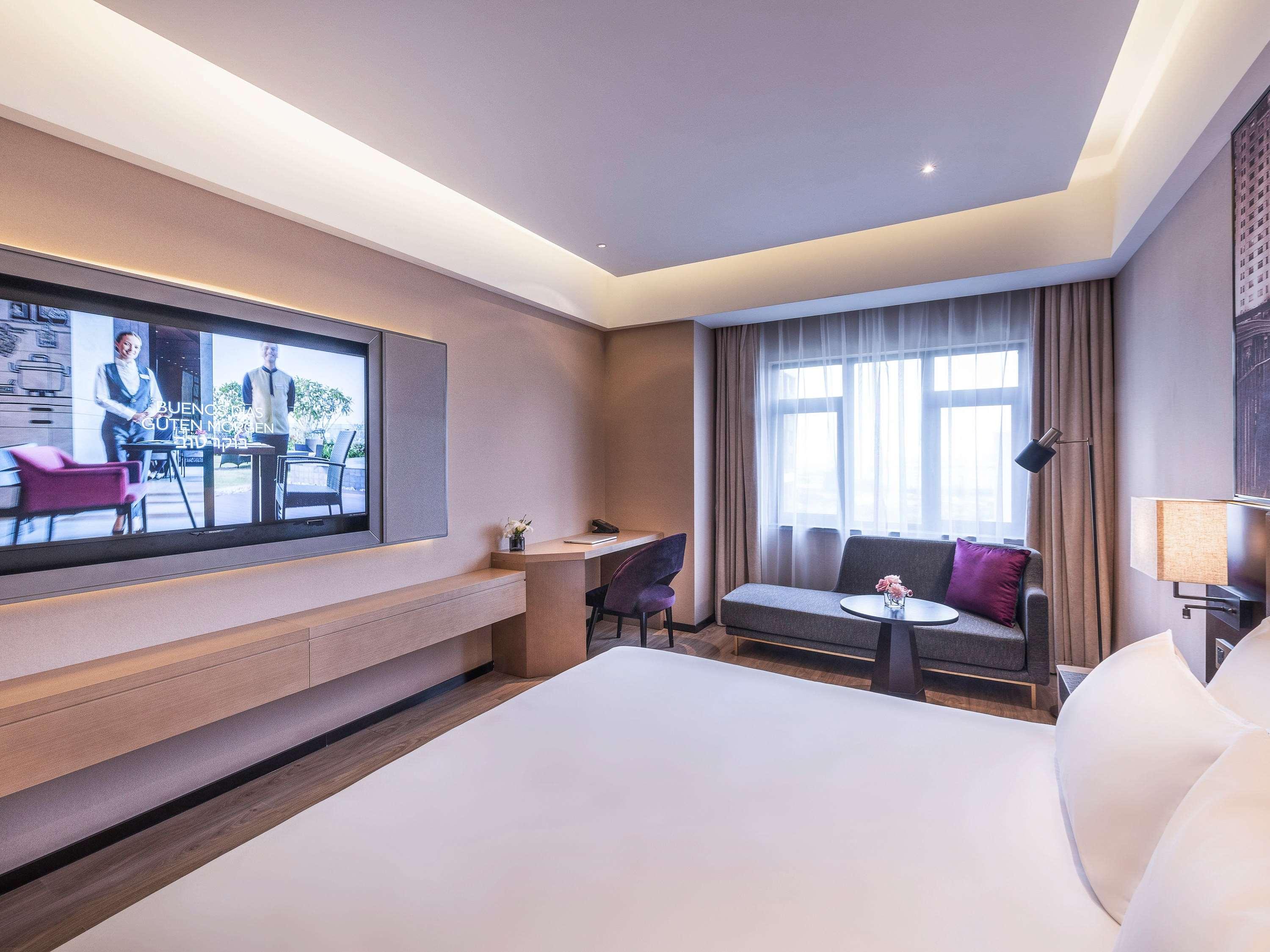 Mercure Shanghai Jiuting Buitenkant foto