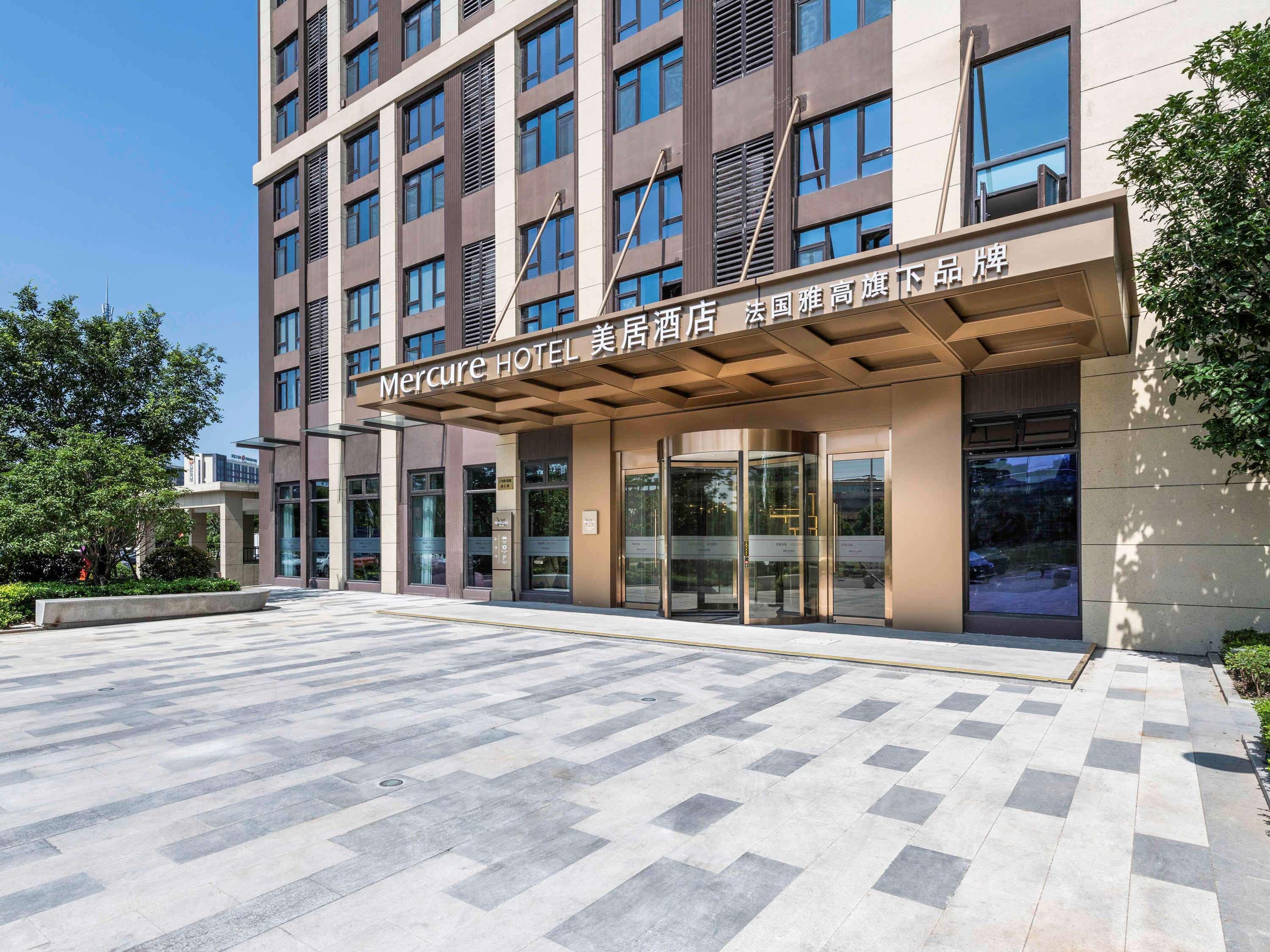 Mercure Shanghai Jiuting Buitenkant foto