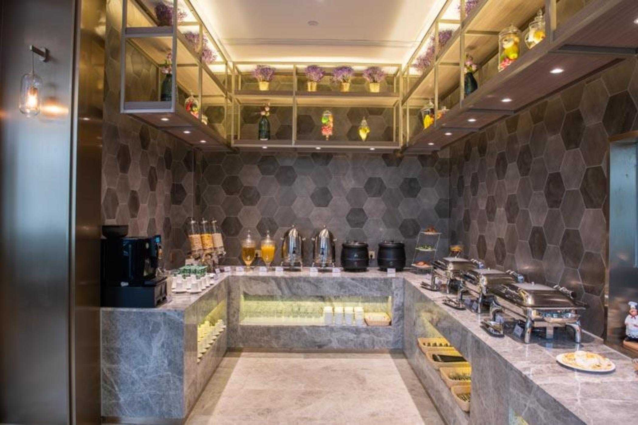 Mercure Shanghai Jiuting Buitenkant foto
